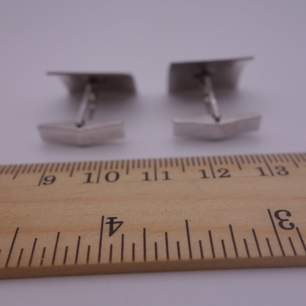 Silver Color Cuff Links with Pattern - Picture 6 of 14